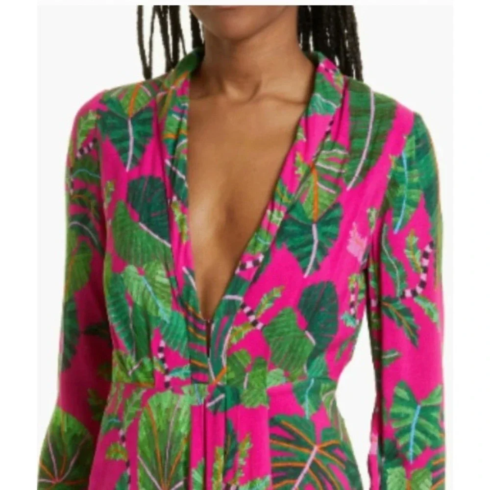 FARM Rio Leaves Print Long Sleeve Maxi Dress in Leaves Pink | XL - Picture 14 of 14
